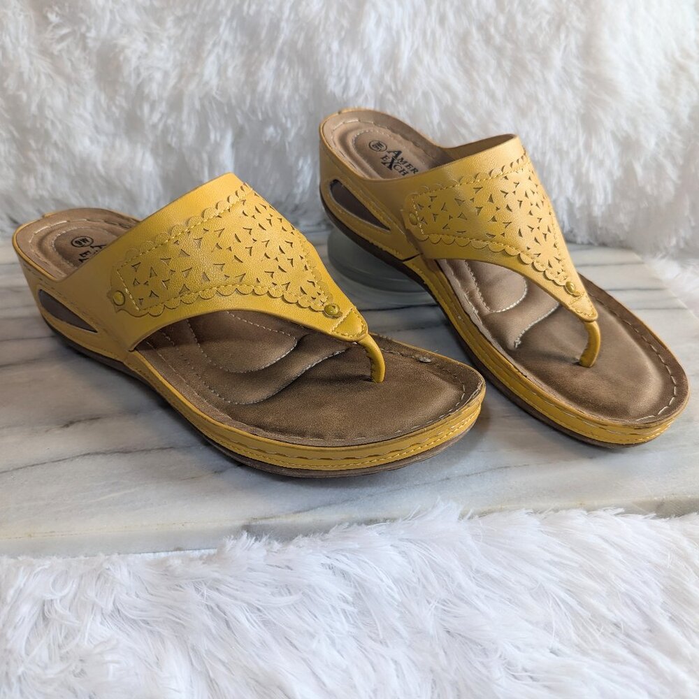 American Exchange yellow sandals sz 9w